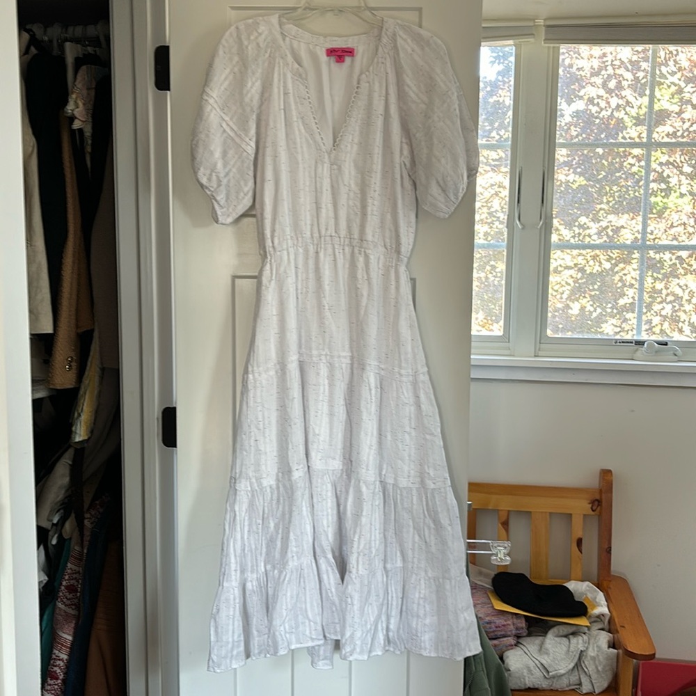NWOT Betsy Johnson dress
